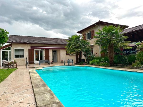 Maison T7 de 138 m² - Voiron (38)