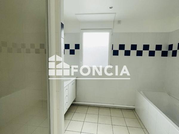 Location Maison 4 pièces 122.37 m² - 31 RUE DES PICARDEAUX Athis- Mons 91200