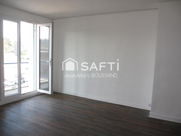LA CLAYETTE appartement rénové T4 66M²