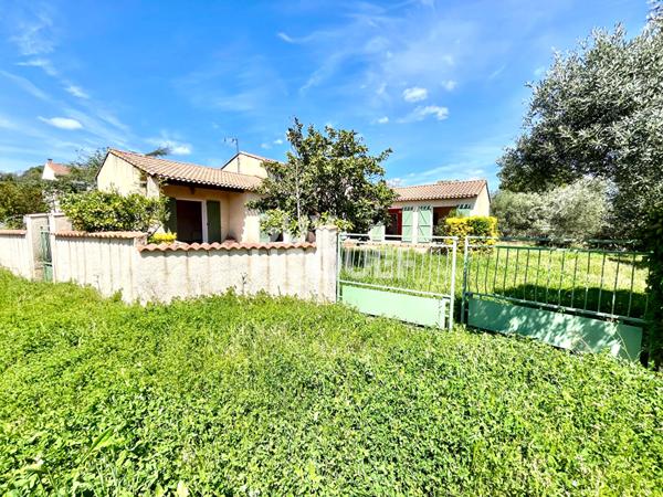 BEAU POTENTIEL ! Maison de plain-pied 129m² sur terrain 1000 m2