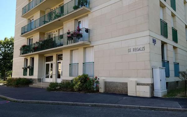 Appartement à louer    3 pièces •  Compiègne