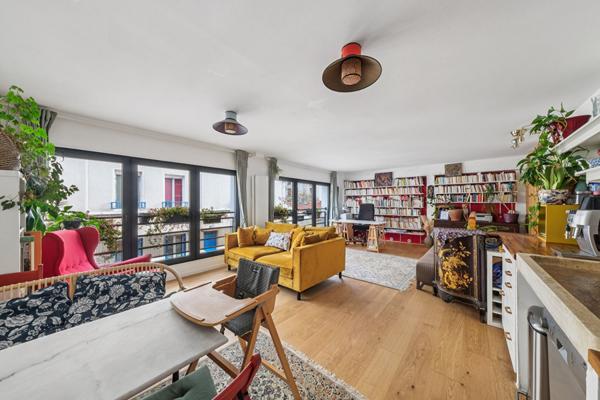 Duplex type Loft, 3 pièces LES LILAS