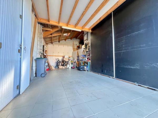 Maison plain-pied 5 pièces 111 m² — La Roche-sur-Yon — impasse au calme, terrain 540 m² piscinable, garage 43 m²