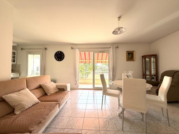 Appartement T3 + Terrasse + Jardin + Parking