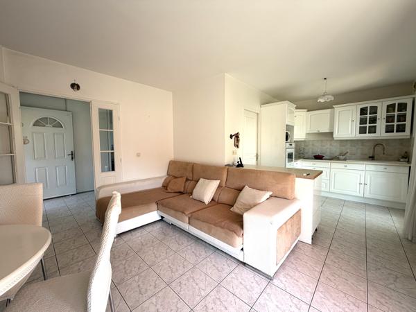 Appartement T3 + Terrasse + Jardin + Parking