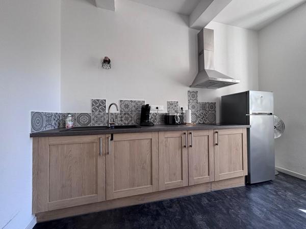 Fontaine-de-Vaucluse (84800) CHARMANT T2 FONTAINE DE VAUCLUSE