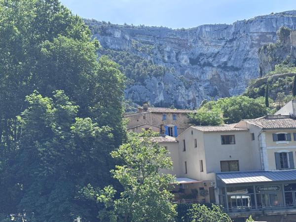 Fontaine-de-Vaucluse (84800) CHARMANT T2 FONTAINE DE VAUCLUSE