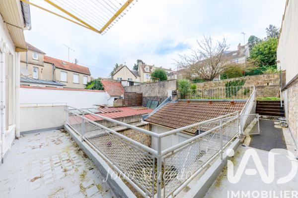 Immeuble à vendre 146 m² Pontoise