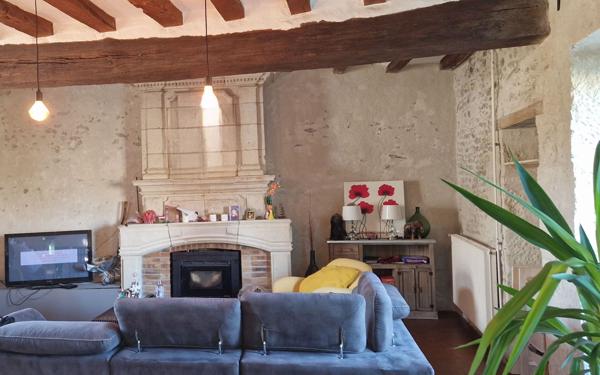 Maison à vendre    5 pièces •  Arçay