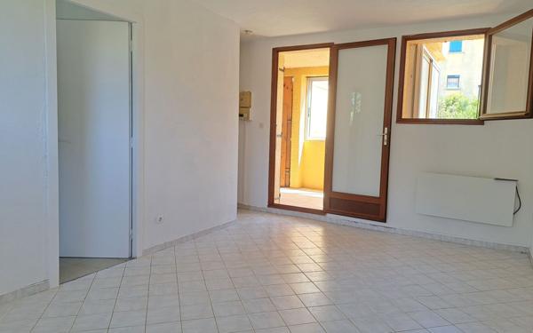 Appartement à vendre    2 pièces •  Fleury