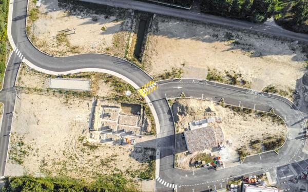 Terrain à vendre    Châteauneuf-de-Gadagne