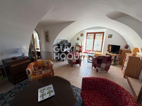 Propriété en pierres à GRANE (26) - 257 m²