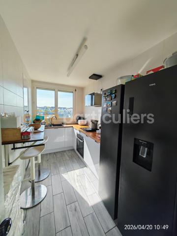 Vente
                Appartement81,43 m² - 4 Pièces -
                    BOISSY SAINT LEGER (94470)