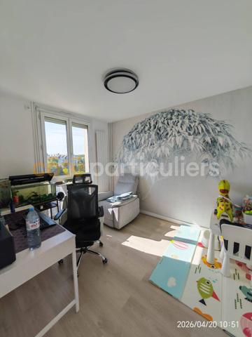 Vente
                Appartement81,43 m² - 4 Pièces -
                    BOISSY SAINT LEGER (94470)