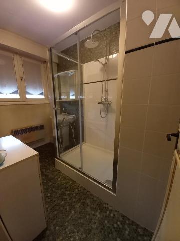 Maison familiale à fort potentiel – 1 105 m² de terrain