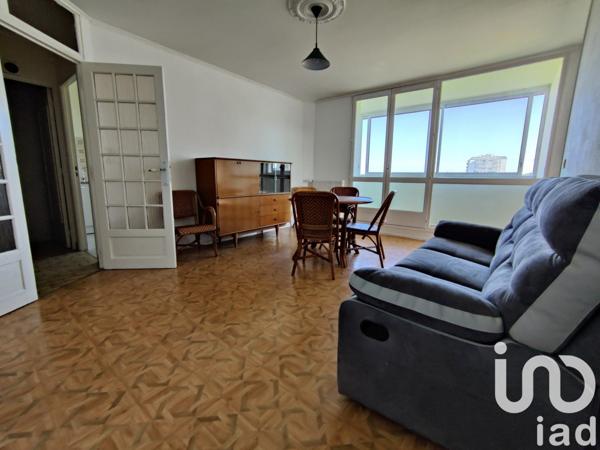 Appartement 4 pièces de 75 m² à Saint-Pierre-des-Corps (37700)