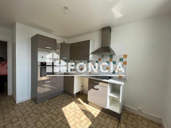À vendre Appartement 4 pièces 90.6 m² - Châtellerault 86100