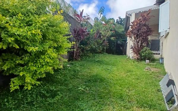 Maison à vendre    6 pièces • 255 m2 Le Tampon