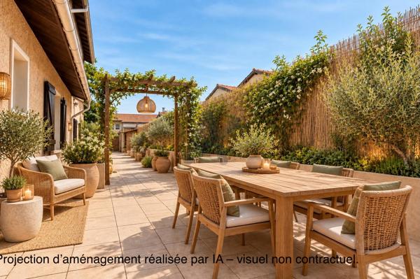 VERNAISON DOMAINE DES CÈDRES Maison familiale de caractère de 160 m2 avec piscine intérieure