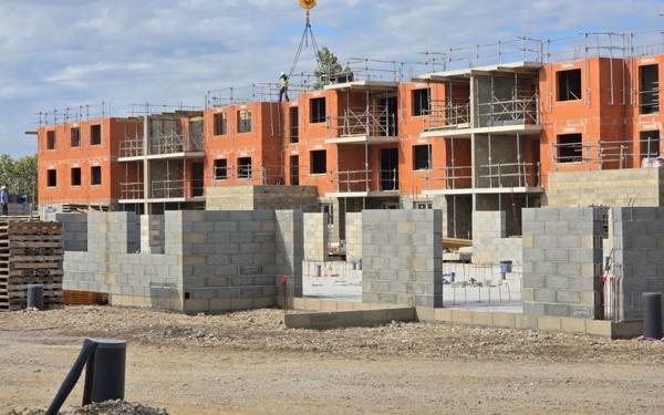 Appartement à vendre    2 pièces •  Narbonne