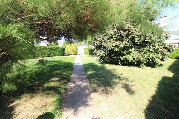 RUEIL-MALMAISON - COUNTRY CLUB - MAISON 115 M² (136 AU SOL) - 4 CHAMBRES - VERANDA - JARDIN - BOX - PARKINGS -