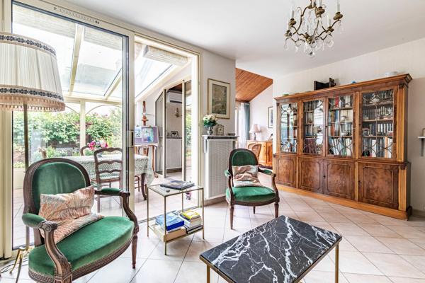 RUEIL-MALMAISON - COUNTRY CLUB - MAISON 115 M² (136 AU SOL) - 4 CHAMBRES - VERANDA - JARDIN - BOX - PARKINGS -