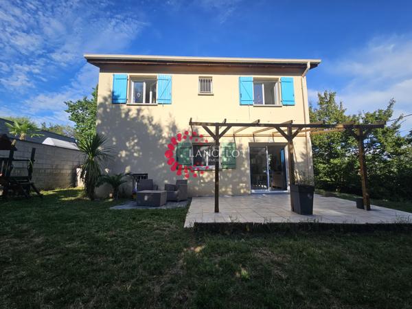 Maison 4 chambres sur terrain de 467m²