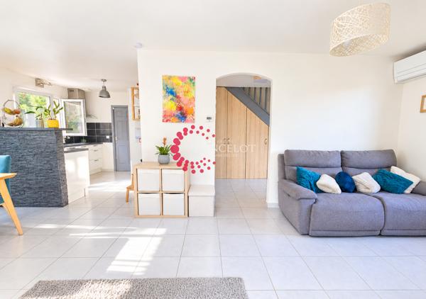 Maison 4 chambres sur terrain de 467m²