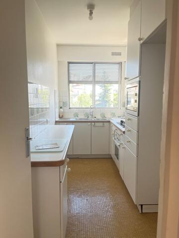 Joli 3 PIECES 63.72m2 avec balcon et parking - St Maur Créteil