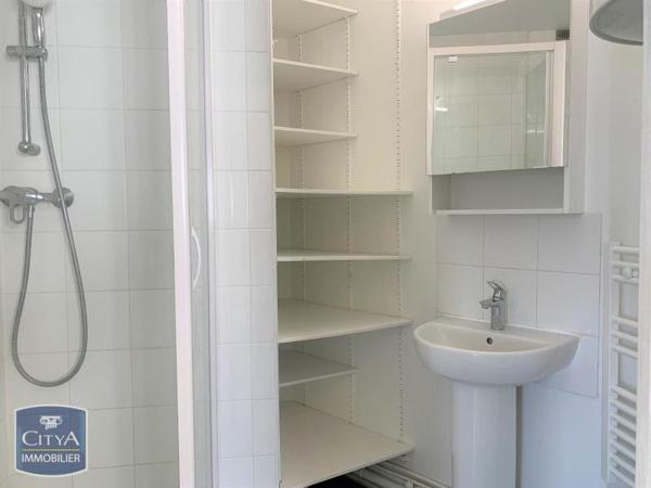 Location appartement Versailles (78000) 1 pièce 21.42m²