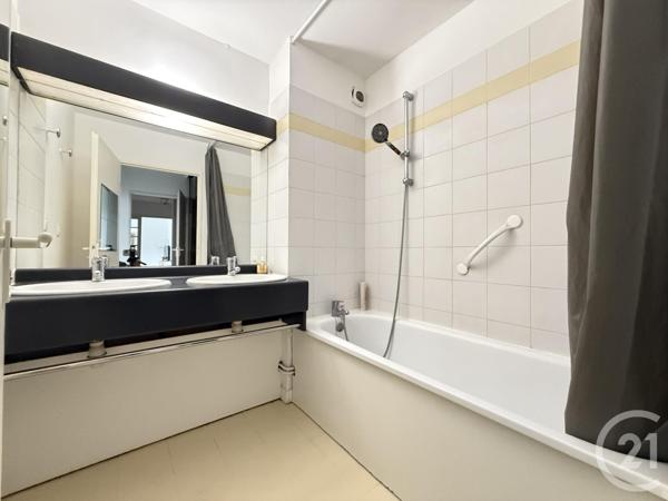 Appartement T3 à vendre  3 pièces - 75,57 m2 LA MADELEINE - 59