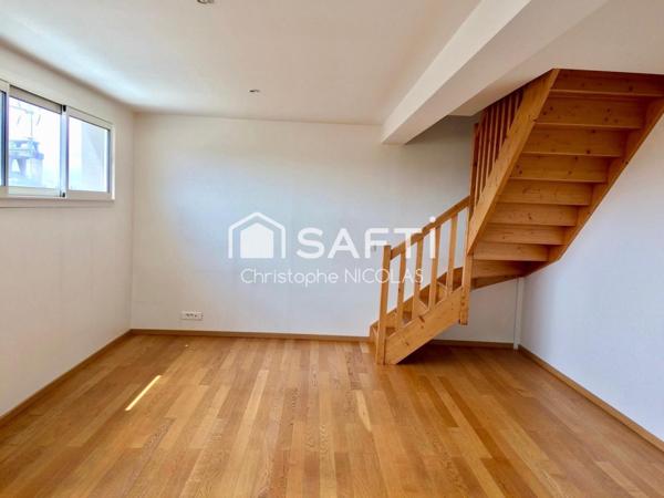 Superbe duplex 2 ch. avec parking Quartier Chartrons