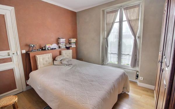 Maison à vendre    9 pièces •  Vincennes