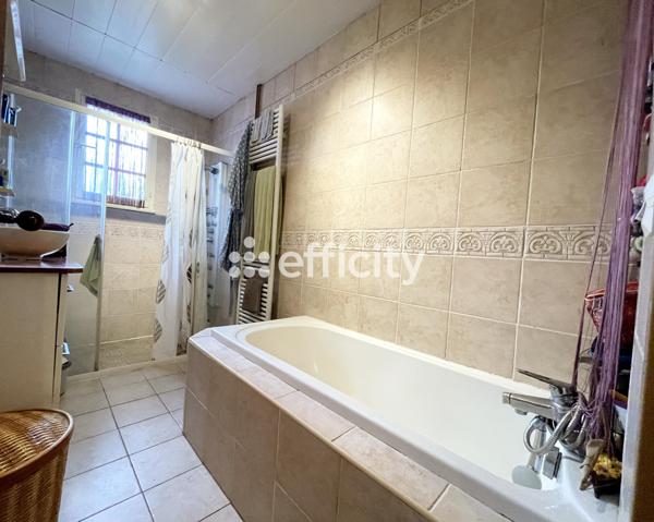 Maison 5 pièces - 90 m²