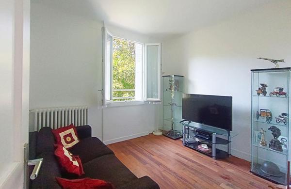 Maison Familiale 6 pièces 120m²  Romainville  (93230)