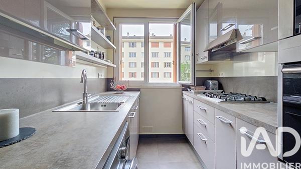 Appartement à vendre 3 pièces 63,04 m² Le Plessis-Robinson