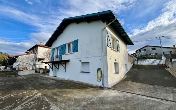 Maison à vendre    7 pièces • 135 m2 Boucau