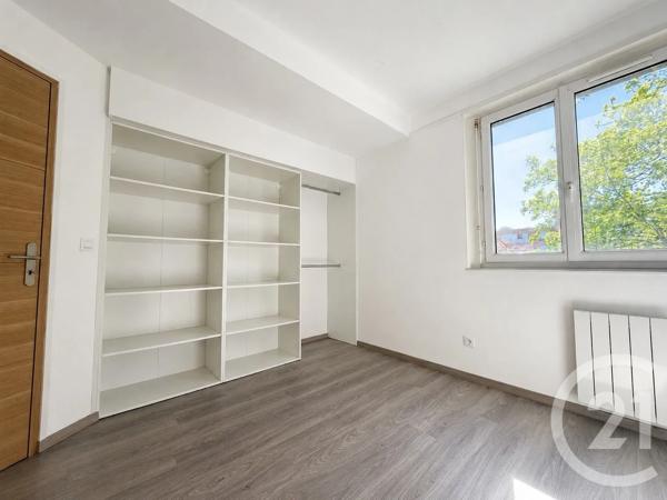 Appartement T3 à vendre  3 pièces - 83,68 m 2   TOURCOING  - 59