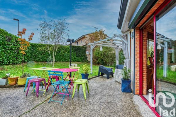 Maison 4 pièces de 107 m² à Floirac (33270)