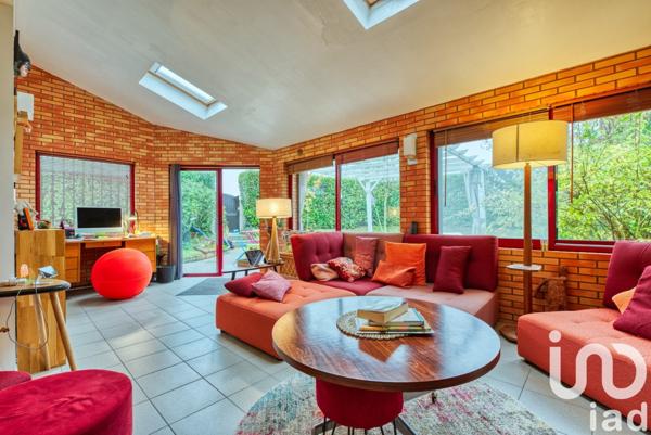 Maison 4 pièces de 107 m² à Floirac (33270)