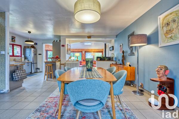 Maison 4 pièces de 107 m² à Floirac (33270)