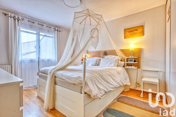 Maison 4 pièces de 107 m² à Floirac (33270)