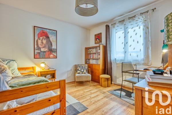 Maison 4 pièces de 107 m² à Floirac (33270)