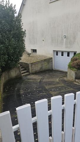 Quintin (22800) Maison individuelle 4 chambres avec vie de plain-pied, jardin clos expo Sud et sous-sol complet, proche centr