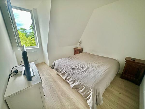 Appartement 5 pièces 100m² - SAVONNIERES - Réf 7295