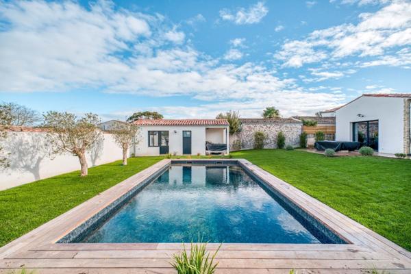 Vente Maison de luxe La Flotte 8 Pièces 260 m²
