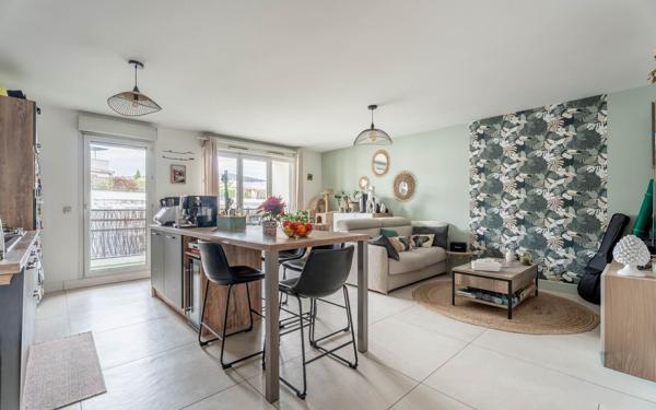 Appartement à vendre    3 pièces • 67 m2 Lyon 9
