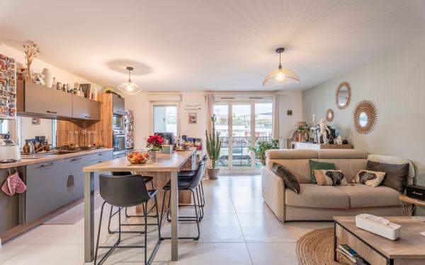 Appartement à vendre    3 pièces • 67 m2 Lyon 9