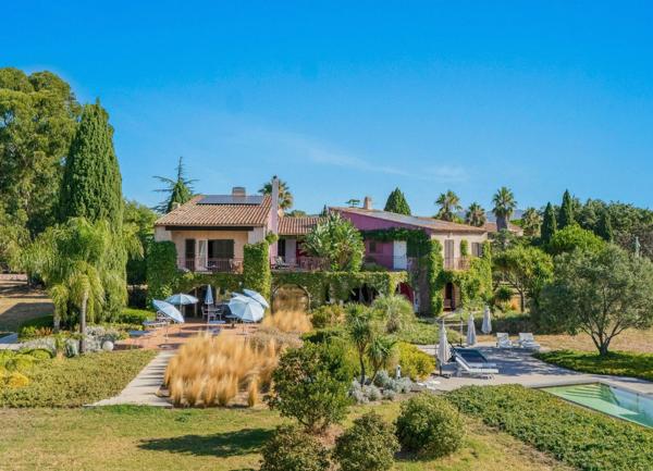 Vente Maison de luxe La Londe-les-Maures 13 Pièces 504 m²