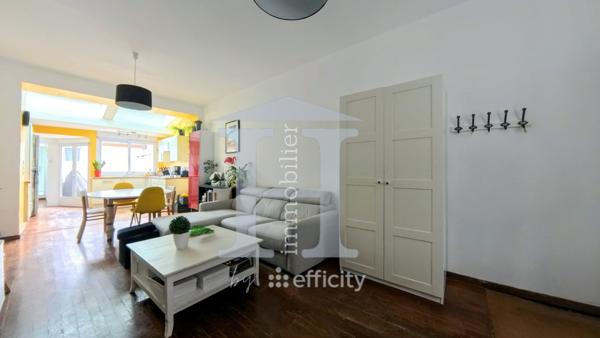 Maison 5 pièces - 90 m²